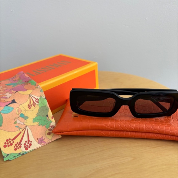 Poppy Lissiman Marteeni Sunglasses - Picture 3 of 11